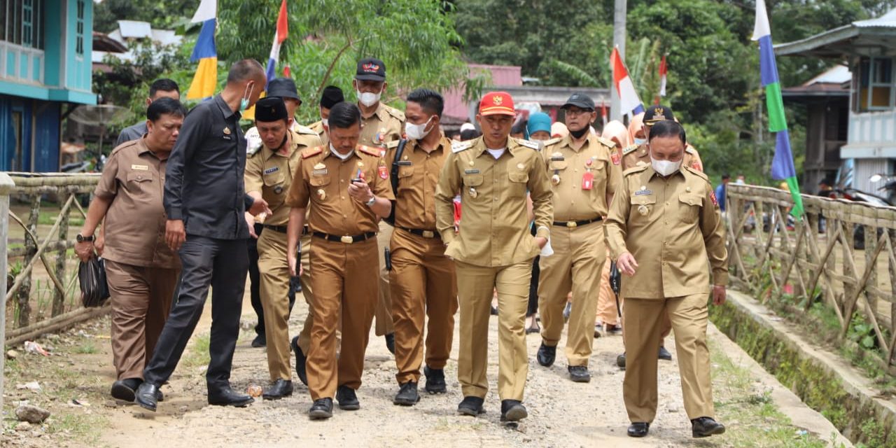 Bupati Lampung Barat Utamakan Perbaikan Akses Jalan Untuk Kesejahteraan Masyarakat