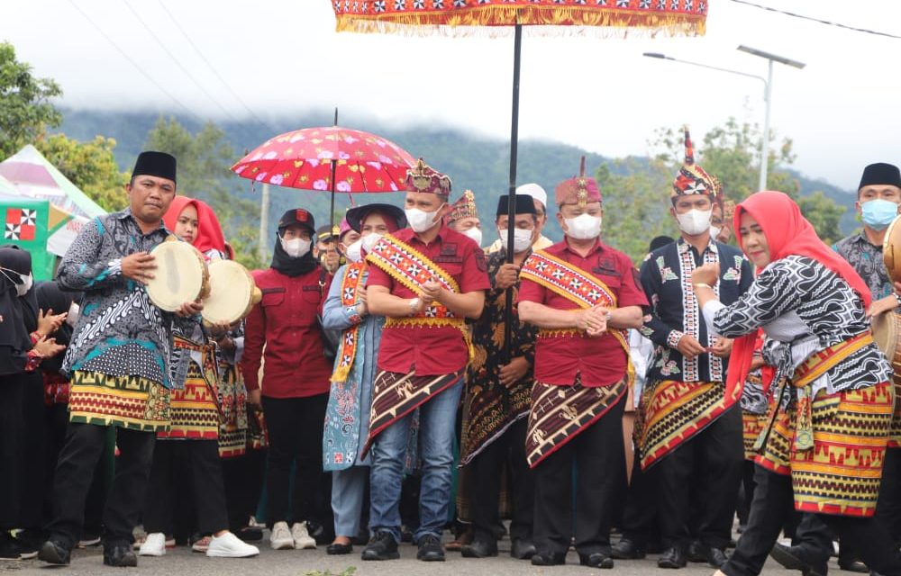 Menurut Parosil, buah Alpokat dari Lumbok Seminung adalah yang terbaik di Indonesia