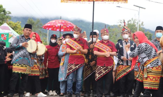 Menurut Parosil, buah Alpokat dari Lumbok Seminung adalah yang terbaik di Indonesia