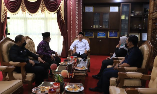 Bupati Parosil Menerima Audiensi Kepala Pengadilan Tinggi Agama Bandar Lampung