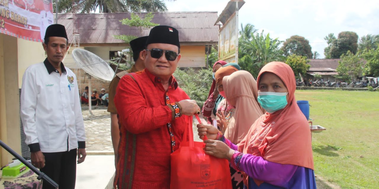Wakil Bupati Lampung Barat buka pasar murah kecamatan Suoh