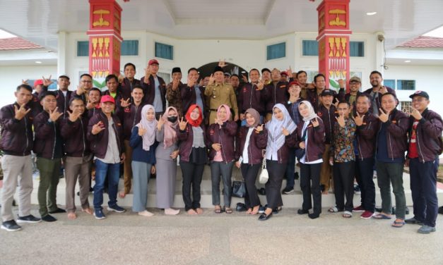 Majukan Dunia Olahraga, Bupati Parosil Lakukan Rapat Bersama KONI Lampung Barat