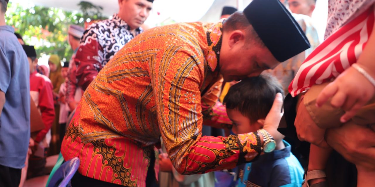 Hadiri pengajian akbar,  Parosil berharap kedepannya akan lebih menumbuhkan rasa cinta pada nilai keagamaan