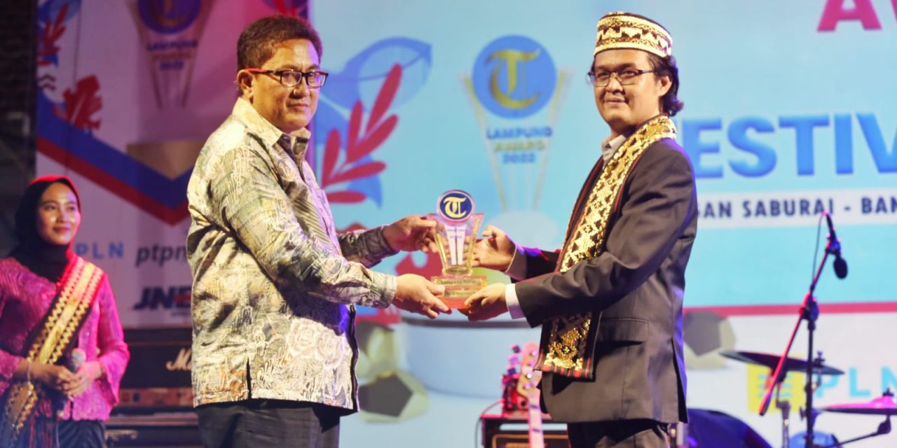Kabupaten Lampung Barat terima 2 penghargaan sekaligus