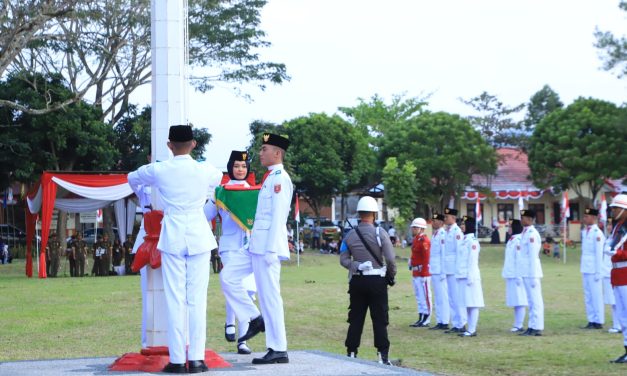 Sukses, Penurunan Bendera Merah Putih Berlangsung dengan Khidmat