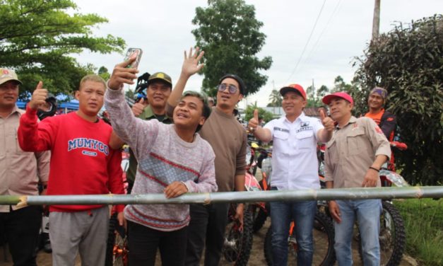 Bupati Parosil Melepas 250 Anggota Motor Cross Dikecamatan Kebun Tebu