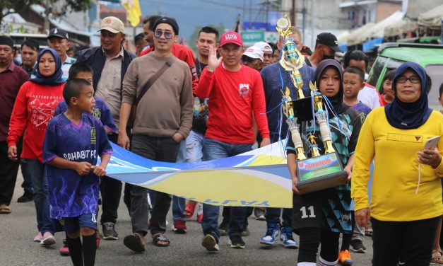 Dide Hijau Daun Dampingi Bupati Parosil Hadiri Sejumlah Kegiatan di Kebun Tebu