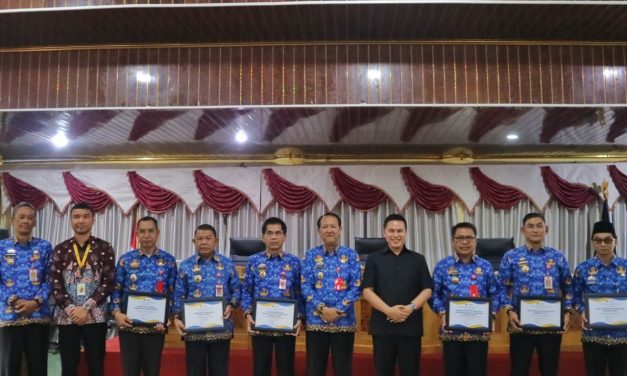 Pemkab Lambar Raih Piagam Penghargaan Penyampaian SPT Tahunan Anggaran 2022