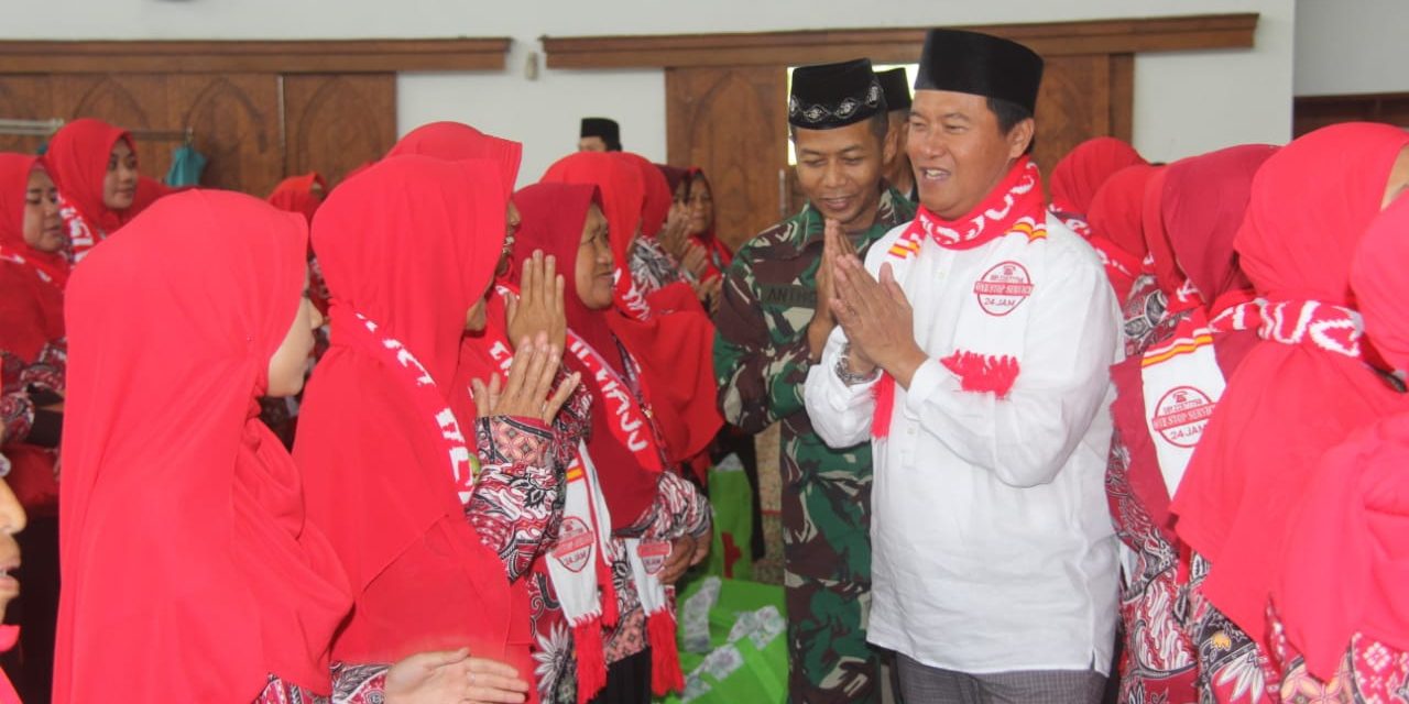 Pj Bupati Lambar Lepas Jamaah Umroh