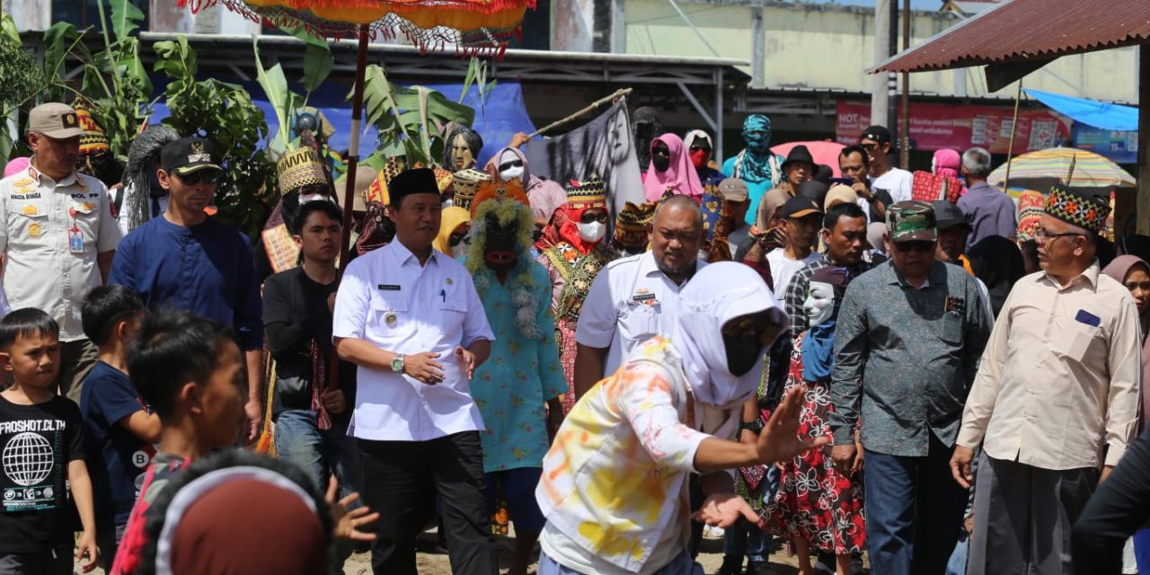Putra Daerah Lambar, Begini Cara Pj. Bupatin Lambar Rayakan Lebaran 2023