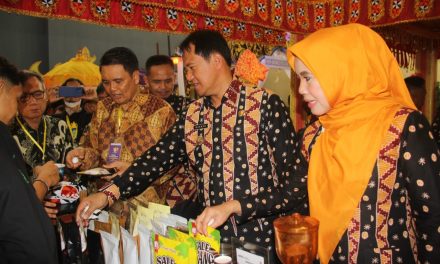 Hadiri Pembukaan TTG Tahun 2023, Nukman Harap Pelaku UMKM Lambar Semakin Bermotivasi.