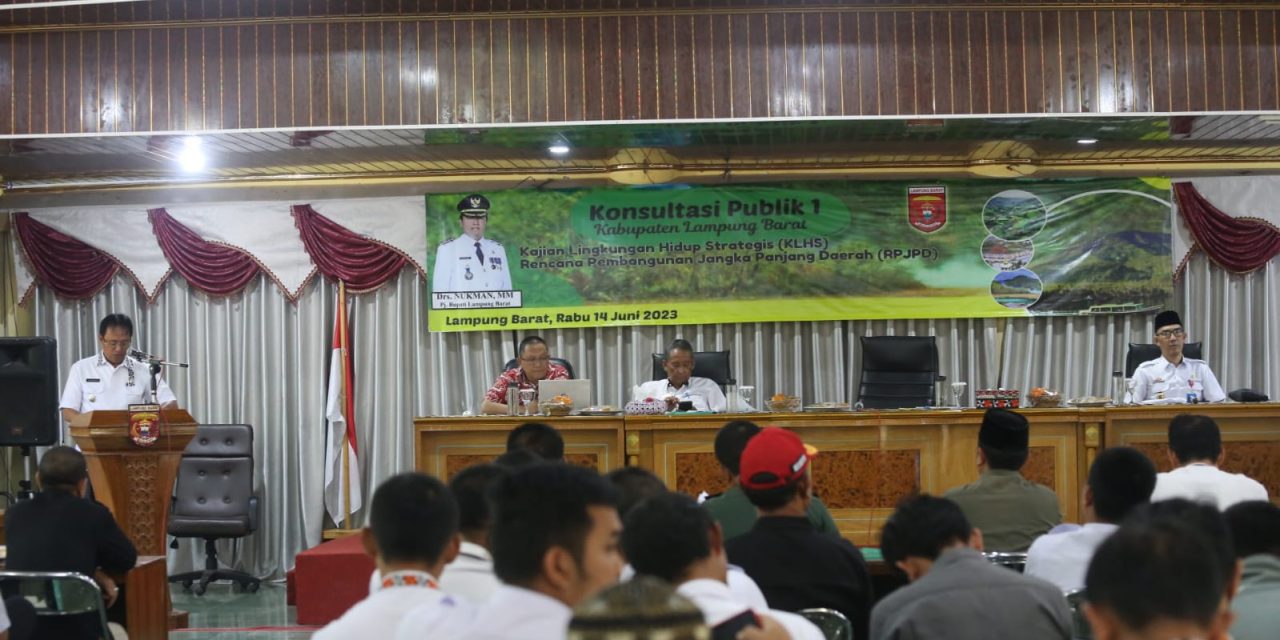 Pj. Bupati Lambar Buka kegiatan konsultasi publik dalam rangka KHLS