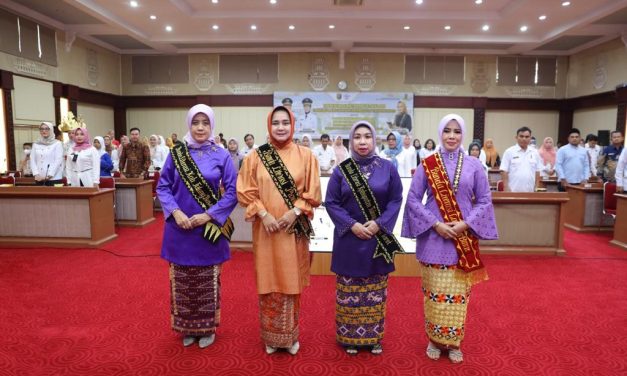 Ketua TP-PKK Kabupaten Lampung Barat Resmi Dikukuhkan Sebagai Bunda Literasi