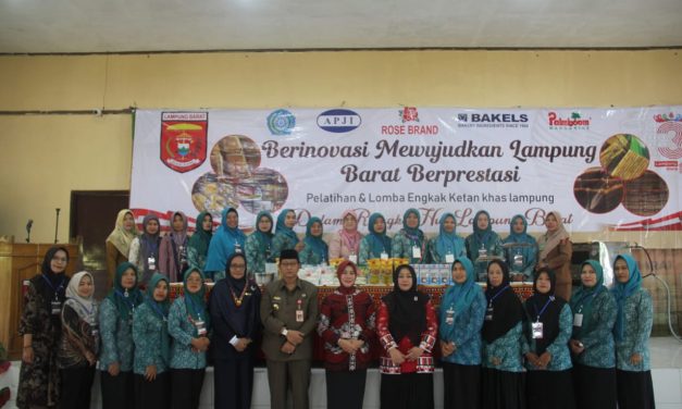 Jelang Hut Ke-32, TP-PKK dan APJI Lambar Gelar Pelatihan Buat Engkak Ketan.