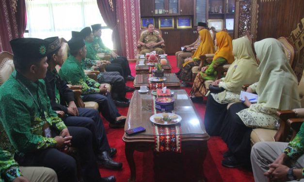 Pj. Bupati Lambar Terima Audiensi Pengurus Pimpinan Daerah Muhamadiyah dan Aisyiyah.