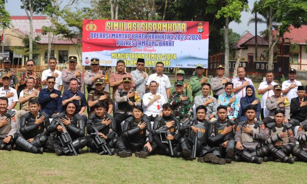 Saksikan Simulasi Sispamkota, Ismet Inoni Optimis Pemilu 2024 Berjalan Dengan Aman dan Damai.