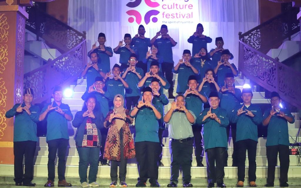 Pengukuhan Dewan Kesenian Lampung Barat Dikemas Dengan Pesagi Cultur Festival.