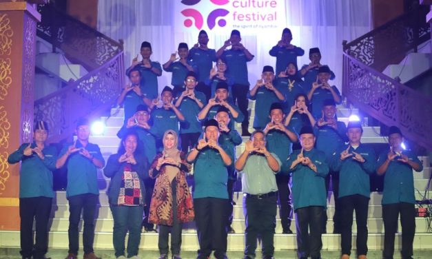 Pengukuhan Dewan Kesenian Lampung Barat Dikemas Dengan Pesagi Cultur Festival.