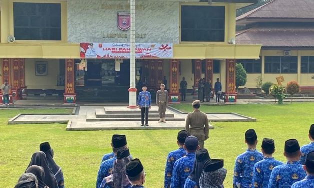 Pemkab Lambar Gelar Upacara Peringatan Hari Pahlawan 2023.