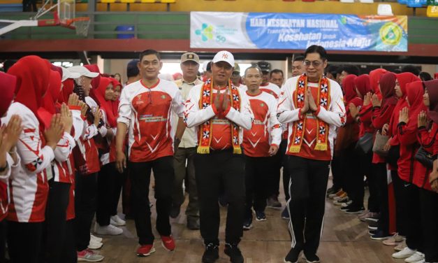 Peringati HKN Ke-59, Pemkab Lambar Mendapat Kado Terindah Launching UHC.