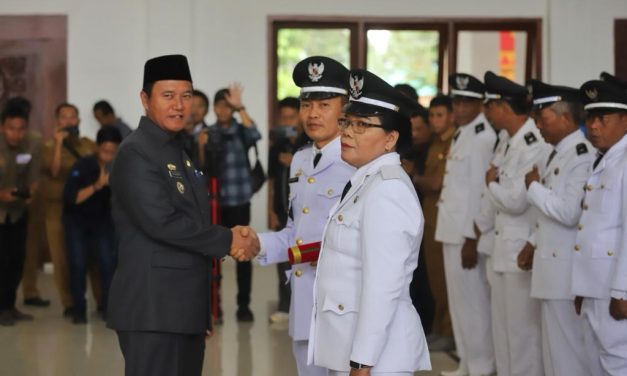 Lantik 60 Pj. Pratin Wilayah Lampung Barat, Ini Pesan Nukman.