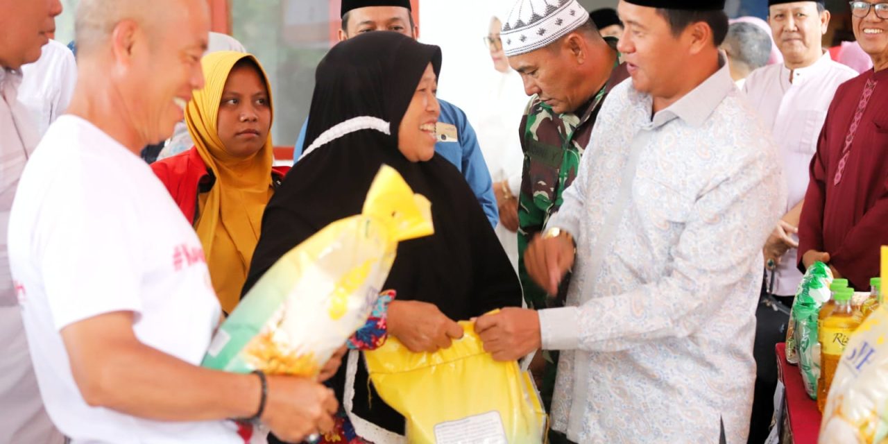 Tekan Inflasi, Pj. Bupati Nukman Buka Gerakan Pangan Murah di Kecamatan Belalau