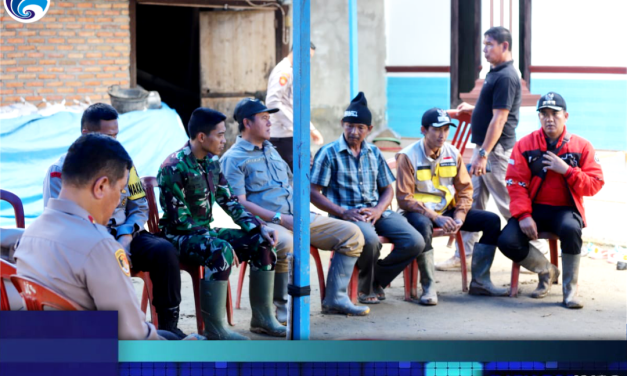 Pj Bupati Nukman Sambangi Keluarga Korban Hanyut Di Sungai Way Semangka