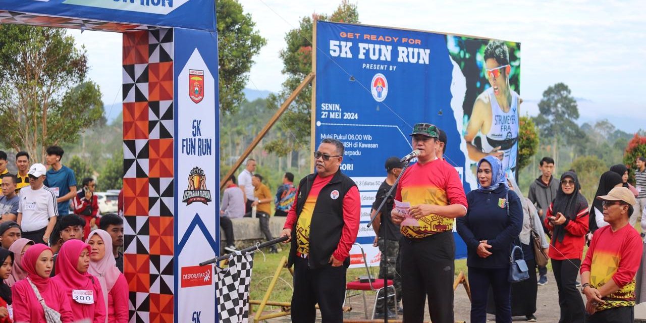 Pj Bupati Nukman Buka Kejuaraan Tarkam Kemenpora Tingkat Lambar : Untuk Menjaring Bibit Atlet.