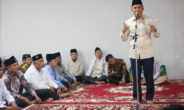 Gelontorkan Program Pemberian Insentif Guru Ngaji, Parosil Harap Dapat Menciptakan Kaum Malenial Berahlak Baik