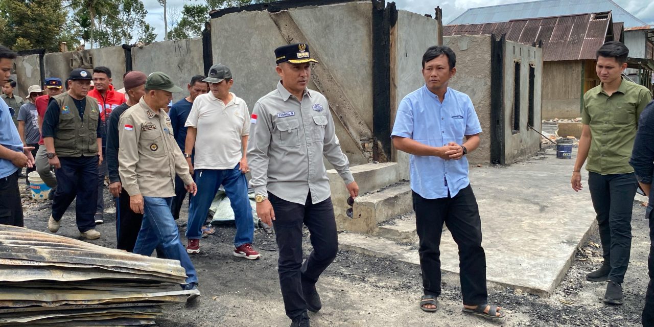 Bupati Parosil Apresiasi Karang Taruna Pekon Sukabumi Atas Kepedulian Sosial di Tengah Musibah Kebakaran
