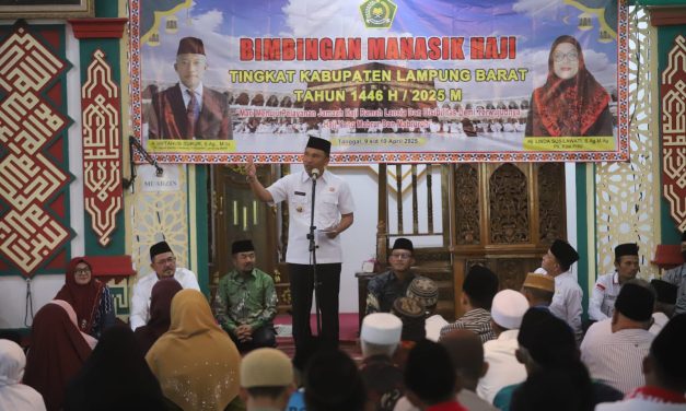 Buka Bimbingan Manasik Haji, Parosil Mabsus Minta Jamaah Ikuti Dengan Serius