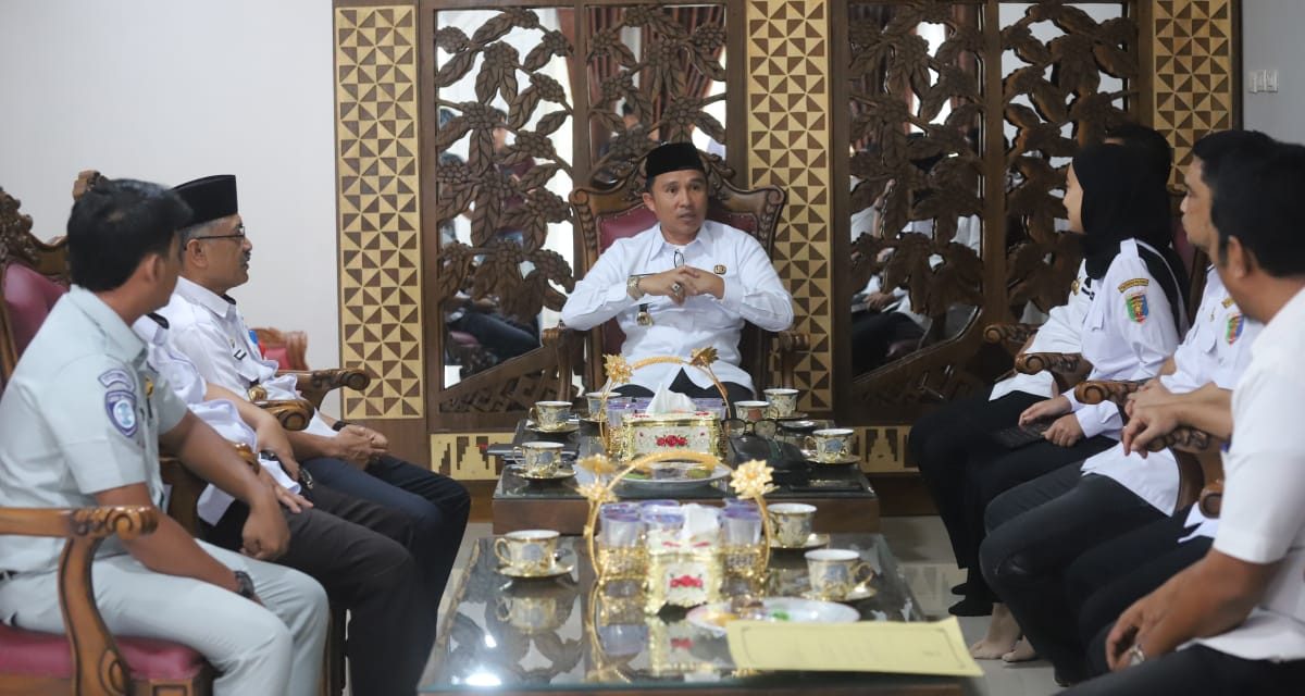 Bupati Lampung Barat Ajak Warga Manfaatkan Program Pemutihan Pajak Kendaraan