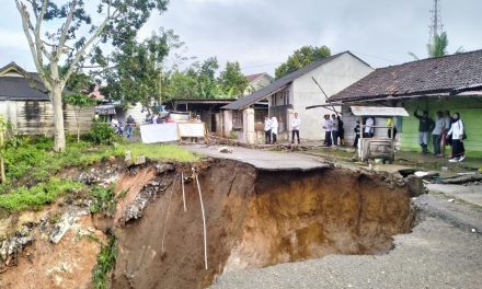 Parosil Mabsus Ambil Langkah Cepat Tangani Longsor di Pajar Bulan