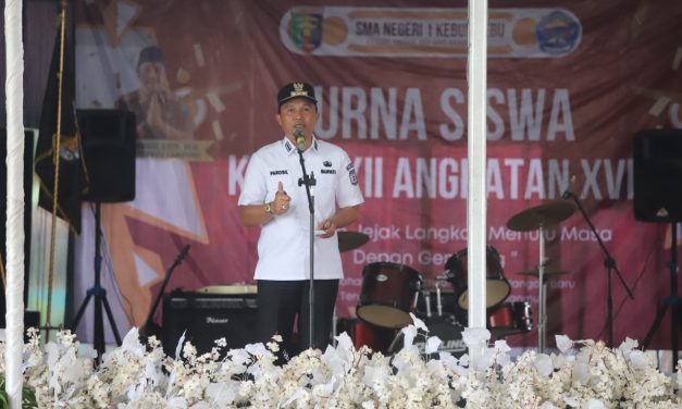 Parosil Sebut Lulusan Bahasa Lampung Memiliki Peluang Besar Untuk Karir Guru di Lampung Barat