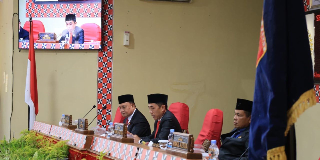 Hadiri Pelantikan PAW Anggota DPRD, Mad Hasnurin Tegaskan Jalankan Tugas dan Peran Sebagai Wakil Rakyat.