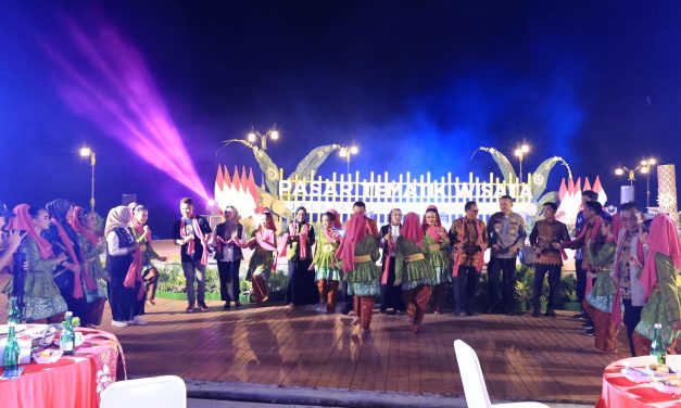 Malam Ramah Tamah Peresmian Pariwisata, Parosil Ajak Peserta Menikmati Pariwisata Pasar Tematik