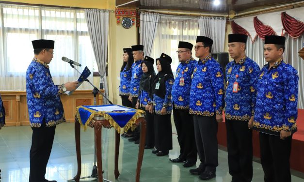 Pengukuhan Pengurus Korpri, Wabup Mad Hasnurin Serukan Pengabdian dan Integritas ASN