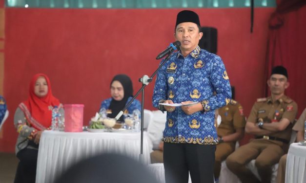 Parosil Mabsus : Majunya Pendidikan Merupakan Langkah Awal Kemajuan Suatu Daerah