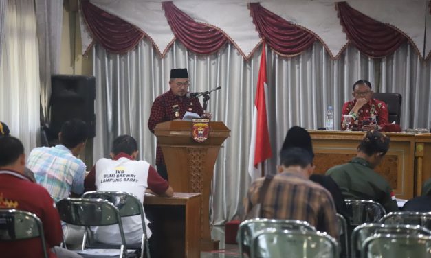 Pemkab Lampung Barat Gelar Forum Silaturahmi dan Pembinaan Ormas/LSM Tahun Anggaran 2025