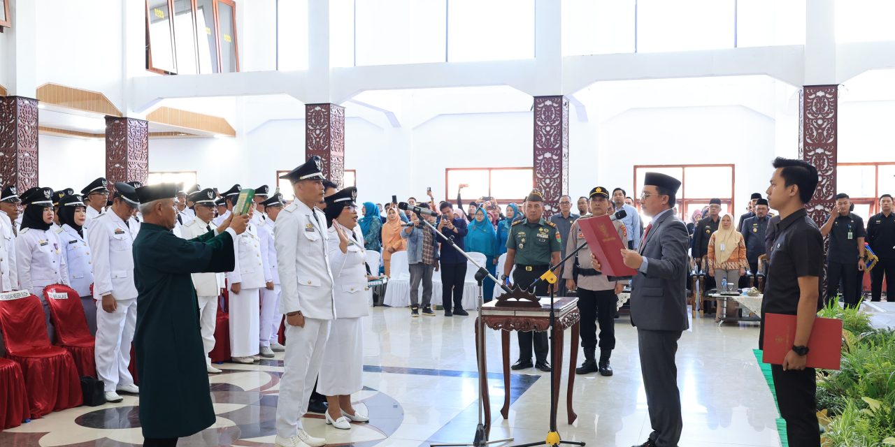 Lantik 60 Peratin, Parosil Mabsus Minta Prioritas Pembangunan Infrastruktur