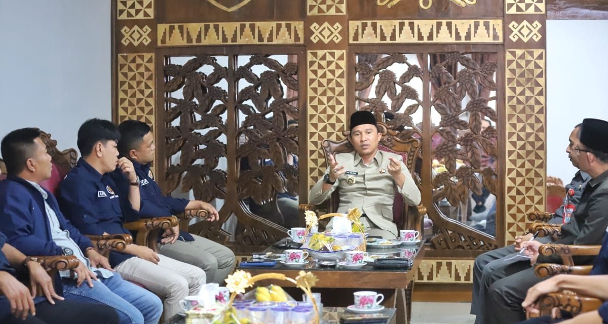 Pemkab Lambar Perkuat Sinergi Dengan Pers Untuk Pembangunan Daerah