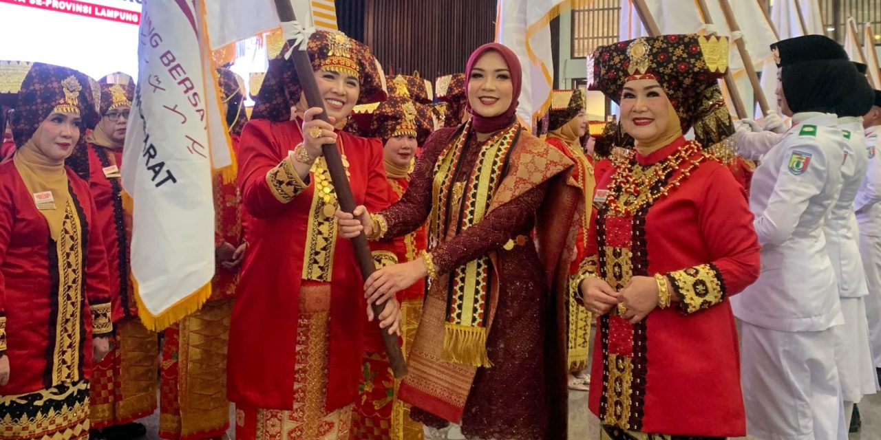 Partinia Parosil Mabsus Resmi Dilantik Sebagai Ketua Mighrul Lampung Bersatu Lampung Barat