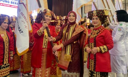 Partinia Parosil Mabsus Resmi Dilantik Sebagai Ketua Mighrul Lampung Bersatu Lampung Barat