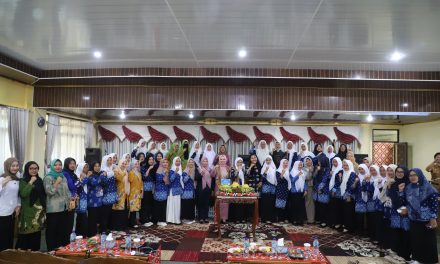 Macik Partinia Minta Guru Paud Lampung Barat Utamakan Pendidikan Moral dan Etika