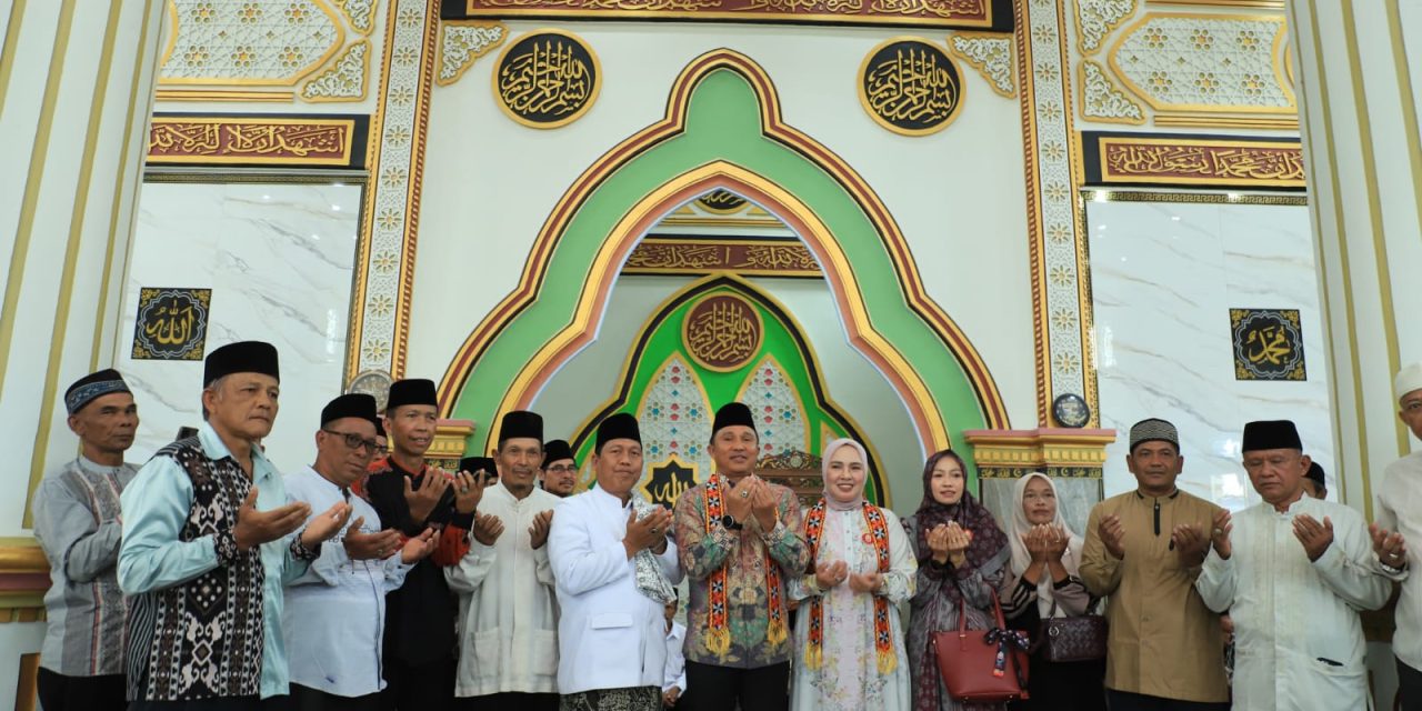 Bupati Lampung Barat hadiri pengajian dan resmikan Masjid Al – Muhajirin Batu Ketulis