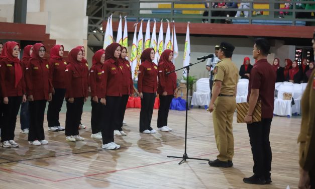 Pelantikan Pengurus PERWOSI Lampung Barat 2025-2029 Meriah, Dirangkai Peringatan Hari Ibu dan Lomba Senam Payu Kidah