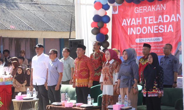 Gerakan Ayah Mengambil Rapor Meriahkan SDN 2 Purajaya, Dorong Peran Ayah dalam Pendidikan Anak