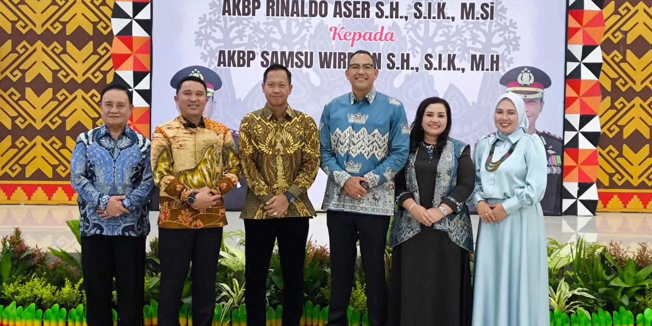 Penuh Kehangatan, Bupati Parosil Lepas AKBP Rinaldo dan Sambut Kapolres Baru Lampung Barat