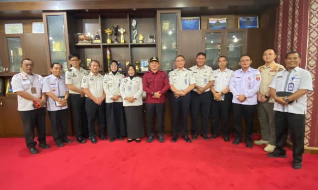 Bupati Parosil Siap Dukung Pidana Alternatif, Lampung Barat Perkuat Sinergi dengan Bapas Pringsewu