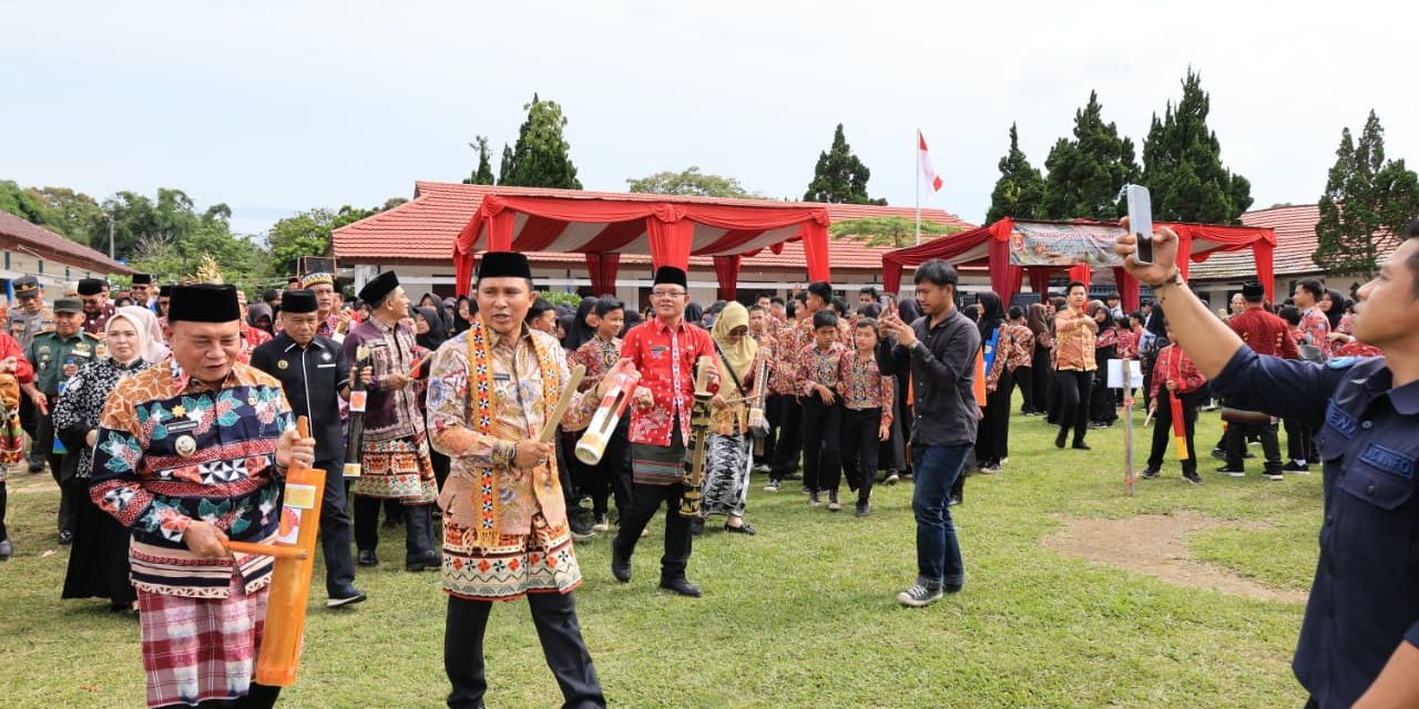 Kekuhan Diresmikan Bupati Lampung Barat Sebagai Sistem Peringatan Dini Berbasis Kearifan Lokal